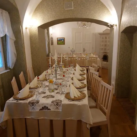 Pensionat Majerovsky Kastiel 4*