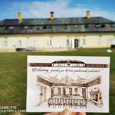 Majerovsky Kastiel Affittacamere 4*